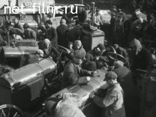 Footage The collective farm construction in the USSR. (1930)