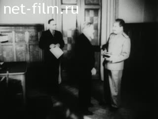 Footage The presentation of I. V. Stalin's order of "Victory" and the medal "For defense of Moscow". (1944)