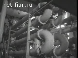 Newsreel Soviet Sport №2-1973 The new complex Medeo. Meet: Family Ivanov. Chelyabinsk sports school. Children grow up healthy. (1973)