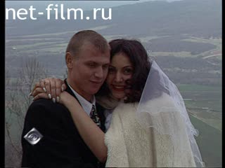 Footage Romeo and Juliet of our time. (2000)