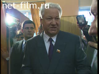 Footage Boris Yeltsin's participation in the presidential elections. (1990)