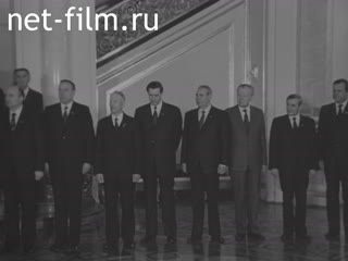 Newsreel Daily News / A Chronicle of the day №17-1983 An official goodwill visit. Celebration of peace and labor. At predmayskoy watch. Zionism - no!. (1983)