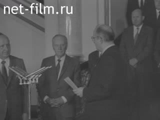 Newsreel Daily News / A Chronicle of the day №23-1985 In a friendly atmosphere. Green hungry steppe. In a good way "Working shift." Send us tel. (1985)