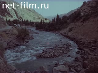 Footage Mountain scenery (rocks, rivers, waterfalls, meadows). (1975-1985)