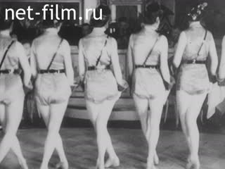 Newsreel Adventures of the Newsreel Cameraman №8217 (1935)